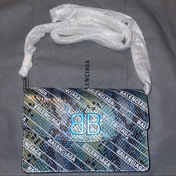 Balenciaga Metallic Calfskin Snake Effect BB Logo Wallet on a Chain - Authentic! - Picture 4 of 8